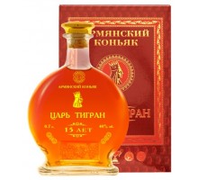Коньяк "Цар Тигран" 15-річний в подарунковій коробці 0,5л