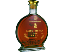 Коньяк "Царь Тигран" 25-летний в подарочной коробке 0,5л Коньяк "Царь Тигран" 25-летний в подарочной коробке 0,5л