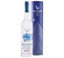 Водка Grey Goose 0.75 л 40% в тубусе (5010677858694)