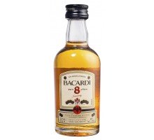 Ром Бакарди 8 лет 40% 0,05л