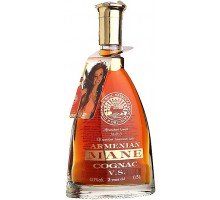 Коньяк Армянский "Мане" 3 года выдержки 40% 0.5л